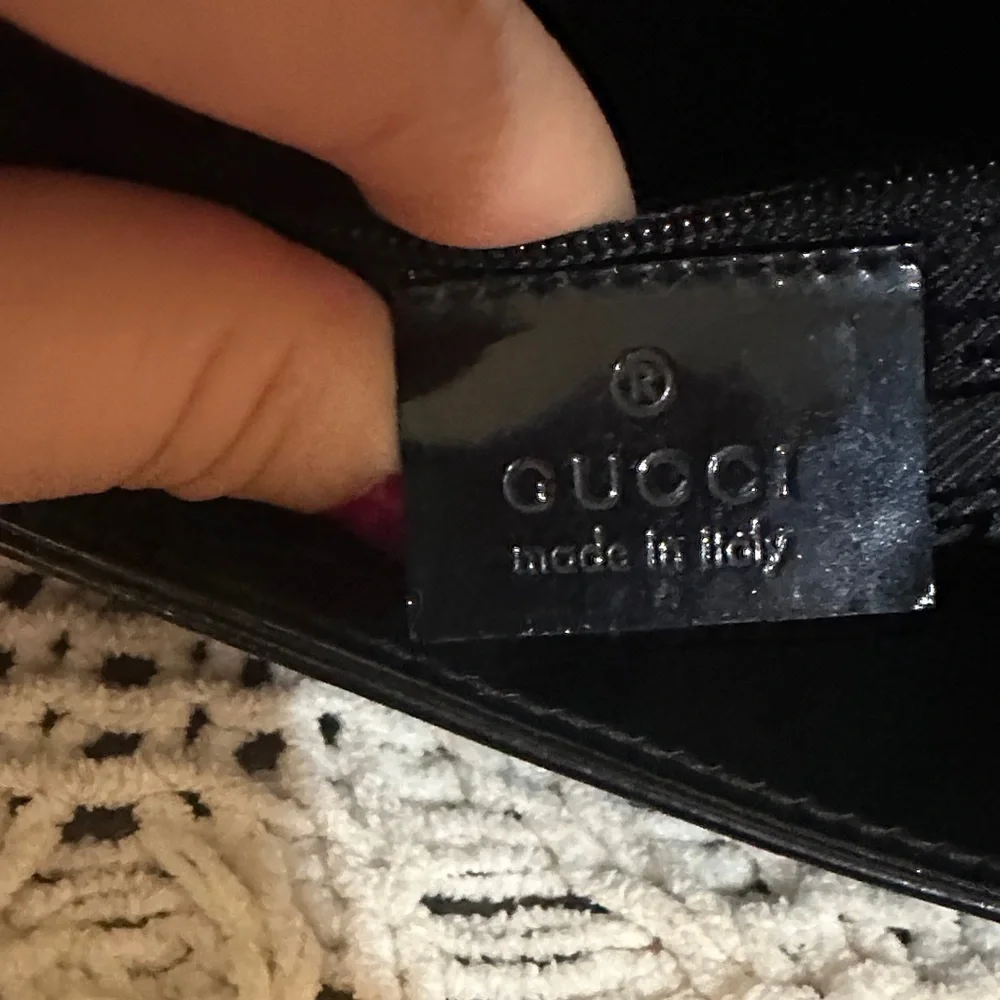 Gucci Black and Cream Shoulder Bag - Picture 13 of 16